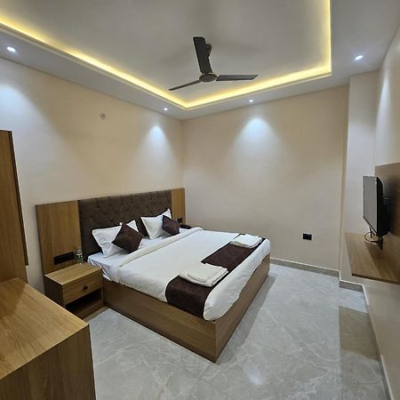 Nakshatra Residency Prayagraj Extérieur photo